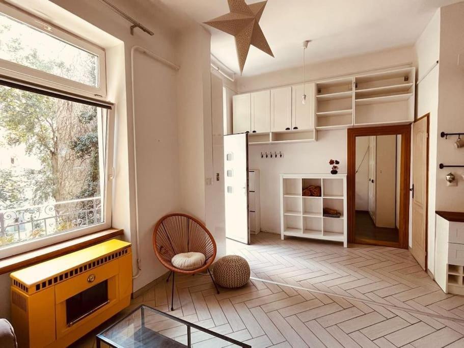 Chestnut Home - A Charming And Warm Feel Place Budapeste Exterior foto